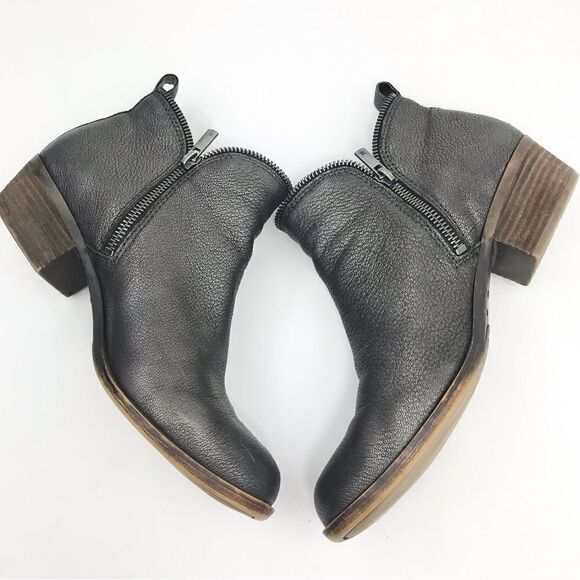 Lucky Brand Bartalino Metallic Gray Leather Side Zip Ankle Booties - Picture 5 of 16